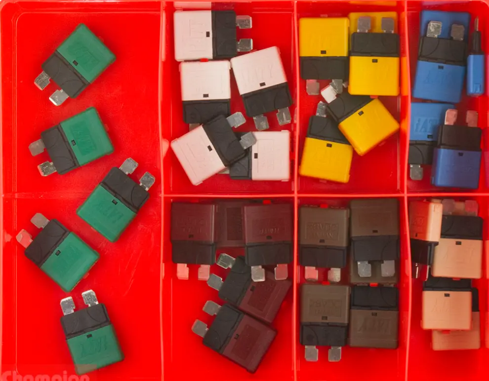 Champion Circuit Breaker Fuse Assortment 7 Sizes: 5, 7.5, 10, 15, 20, 25, 30 Amp Ca113 1