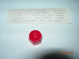 Cap, Protection - Plastic - Female - 1/2-20 - Red 1