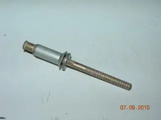 Rivet, Cherrymax - Oversize Cs - .173D - .251-.312 Grip 1