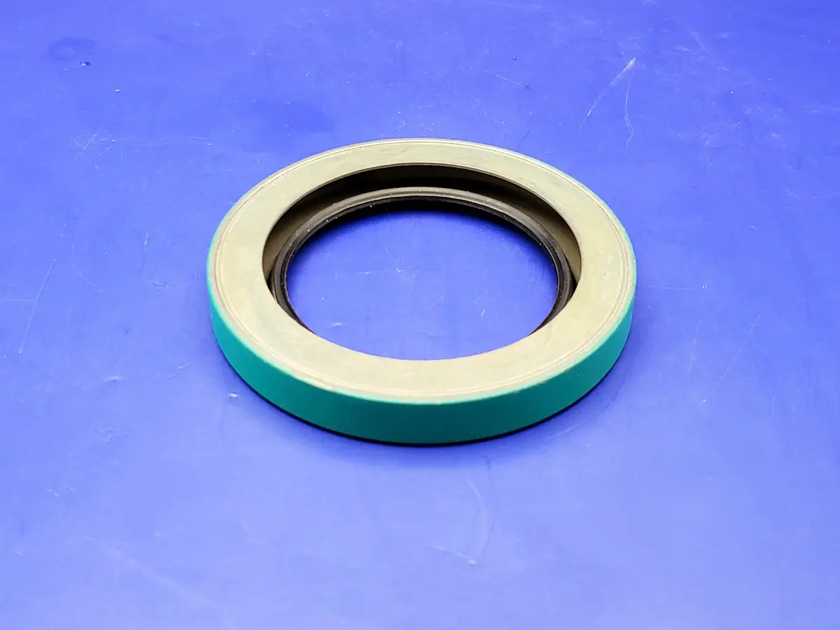 60G23: Seal-Oil  2.19"Id X 3.256"Od X .50"Wide 1