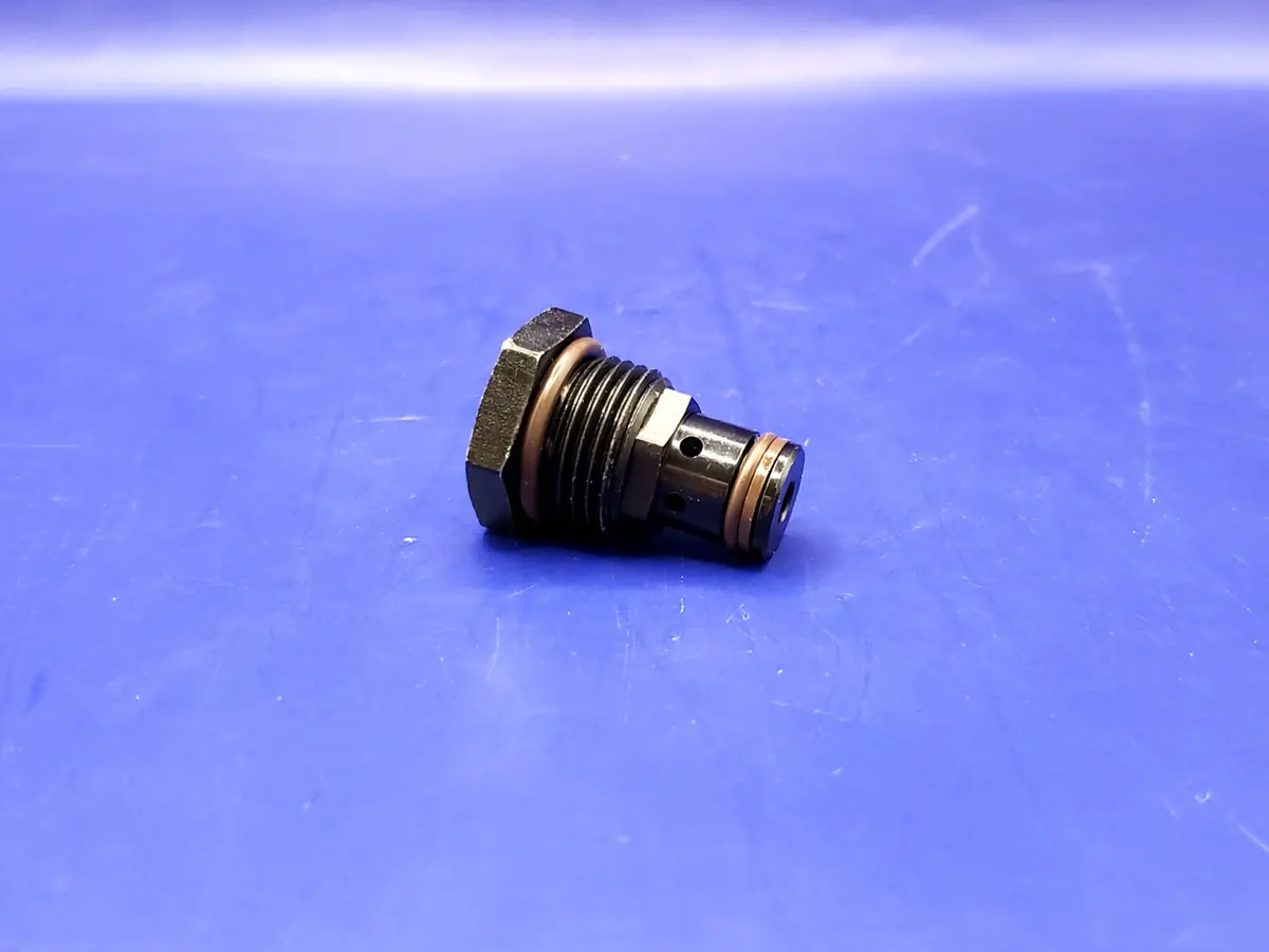 90Ar923: Valve-Check,Threaded Cartridge Poppet-T 1