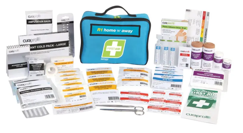 Fastaid R1 Home & Away First Aid Kit, Soft Pack Far1h30 1
