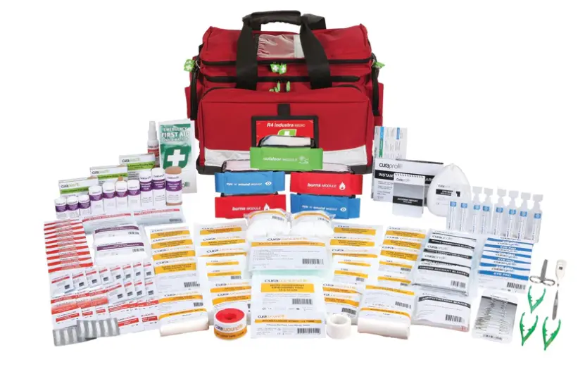 Fastaid R4 Industra Medic First Aid Kit, Soft Pack Far4i30 1