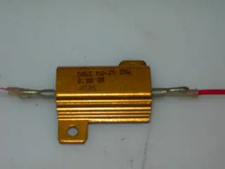 Resister, Dropping - 28 V To 14 V - 35 W - 8.2 Ohm 1