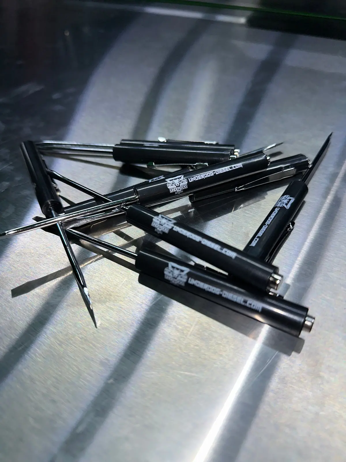 Pocket Screwdriver W/ Magnet - Underdog Diesel 1