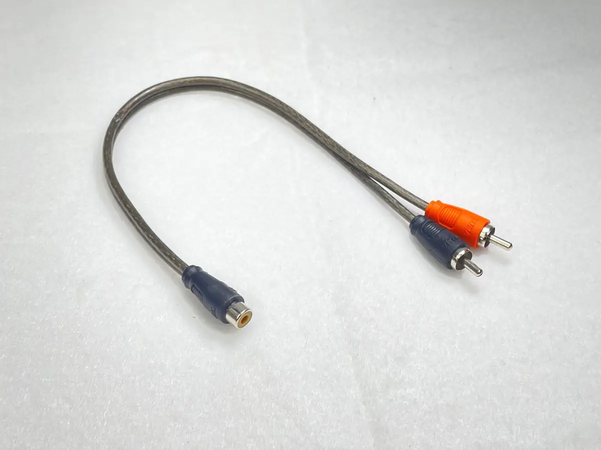 Kuma Krca-X2mb 2-Male To 1-Female Gold-Plated 2-Channel Ofc Y-Adapter 1