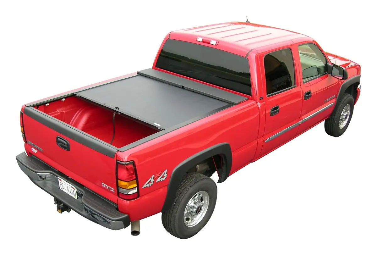 Roll-N-Lock M Series Retractable Cover For '99-'07 Chevy Silverado / Gmc Sierra 1