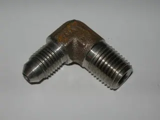 Adapter, 90' - Pipe/Flare - 1/4" Npt - 1/4" Tube Od - Stainless 1