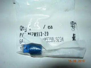 Plug, Internal - Square Head - Drilled - 1/4" Npt 1