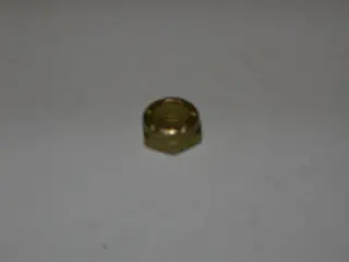 Nut, Machine - Nylon Stop - Low Profile - 10-32 1