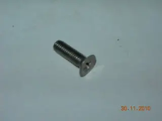 Screw, Machine - Non Structural - Countersunk - 10-32D - 5/8" Ol - Stainless 1