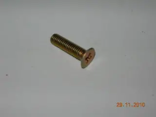 Screw, Machine - Non Structural - Countersunk - 8-32D - 7/8" Ol - Cadmium Plated 1