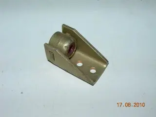 Nutplate, Fixed - One Lug - 90' Angle - 10-32 1