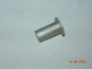 Nut, Blind Rivet - Flat Head  - Keyed - 6-32 D - .500" Ol - .015" To .120" Grip 1