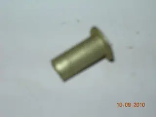 Nut, Blind Rivet - Flat Head - Keyed - 10-32 D - .438" Ol - .010" To .025" Grip 1