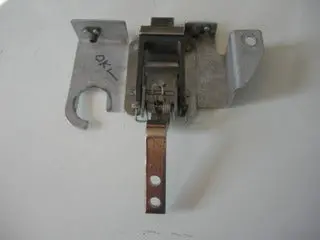 Latch, Assembly - Baggage Door - C172m/182 1
