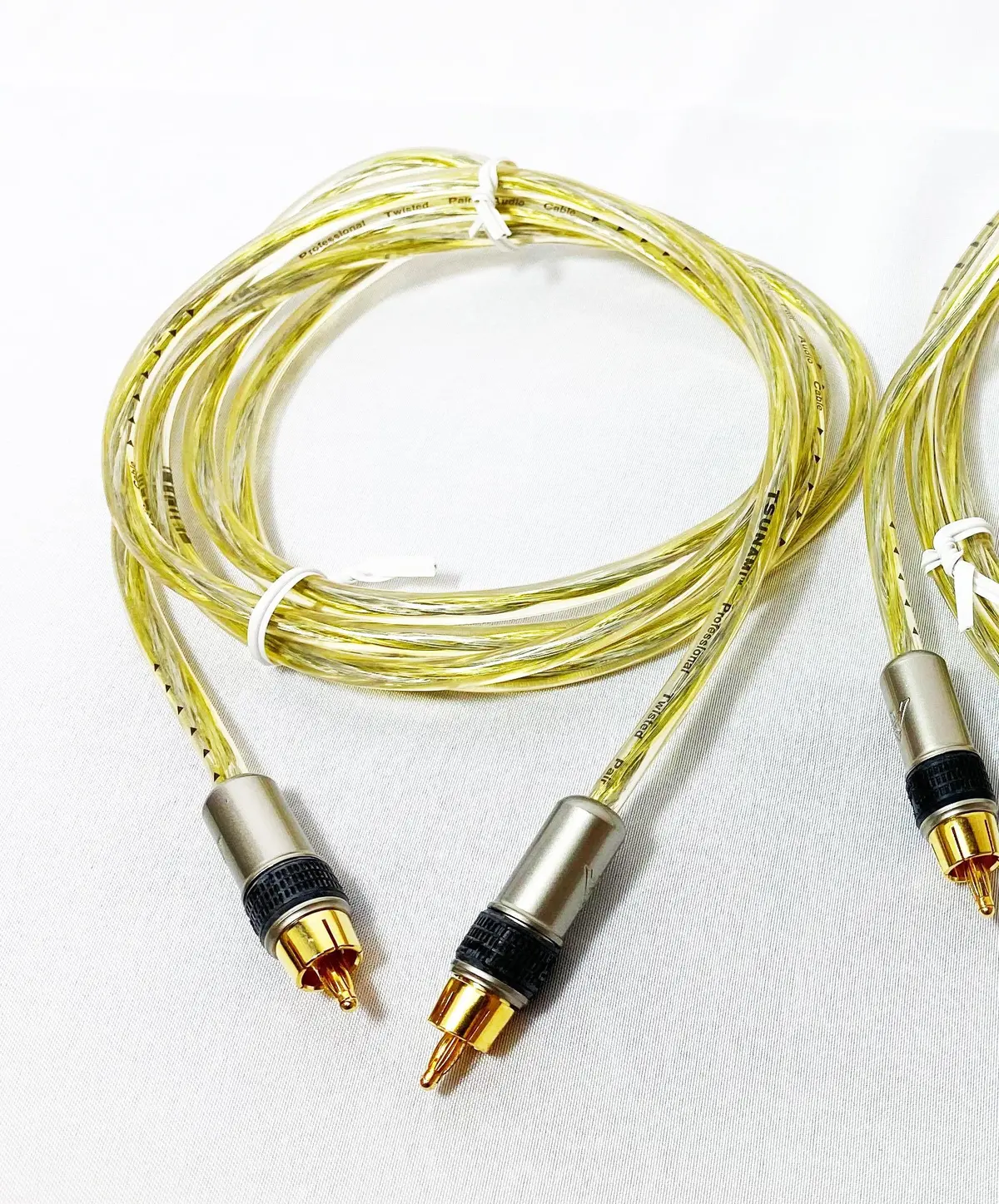 Tsunami Rtp900yl-6 24K Gold Plated 6-Foot 2-Channel Male To Male Twisted Pair Rca 1