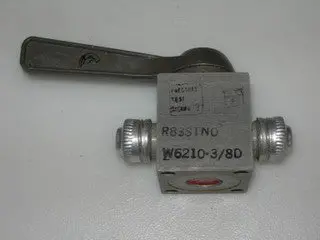 Valve, Fuel/Oil - 3/8" - W/Handle 1